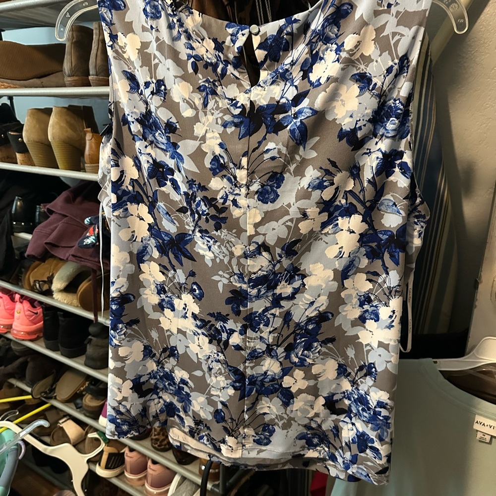 CK blouse - Picture 2 of 5